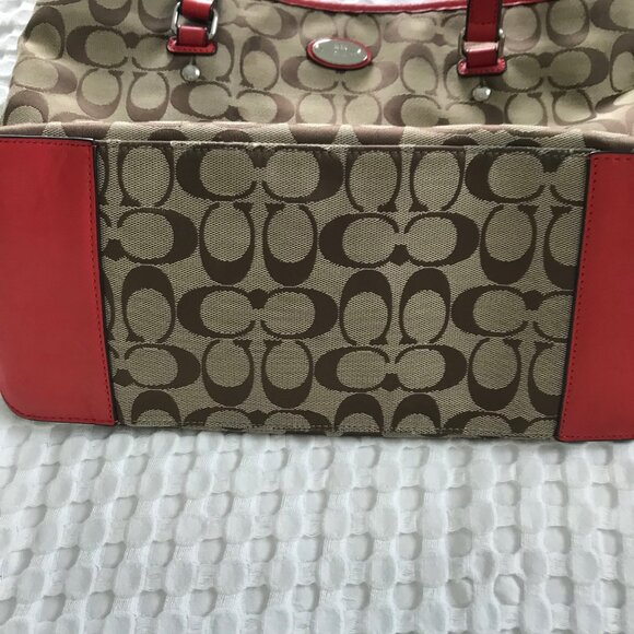 Coach Signature Red Tote - Picture 4 of 8